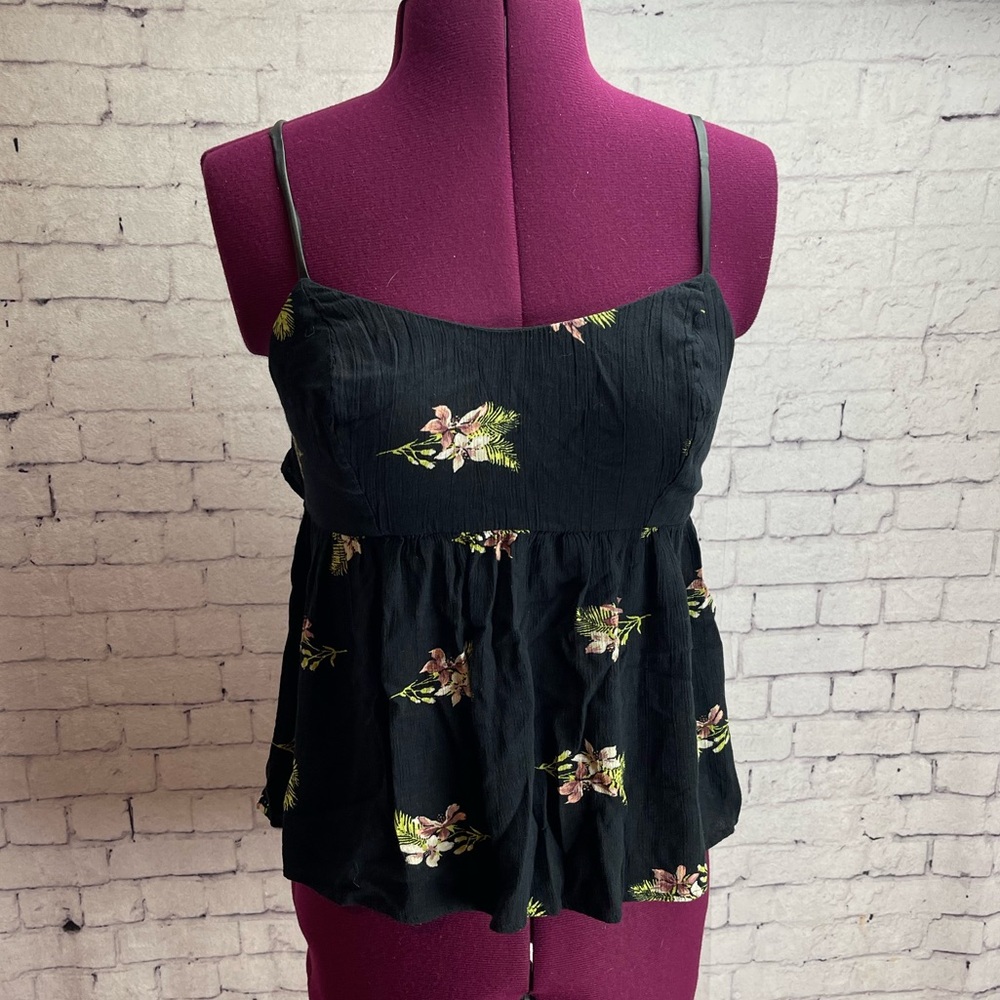 Volcom size small 4/6 black floral tank top